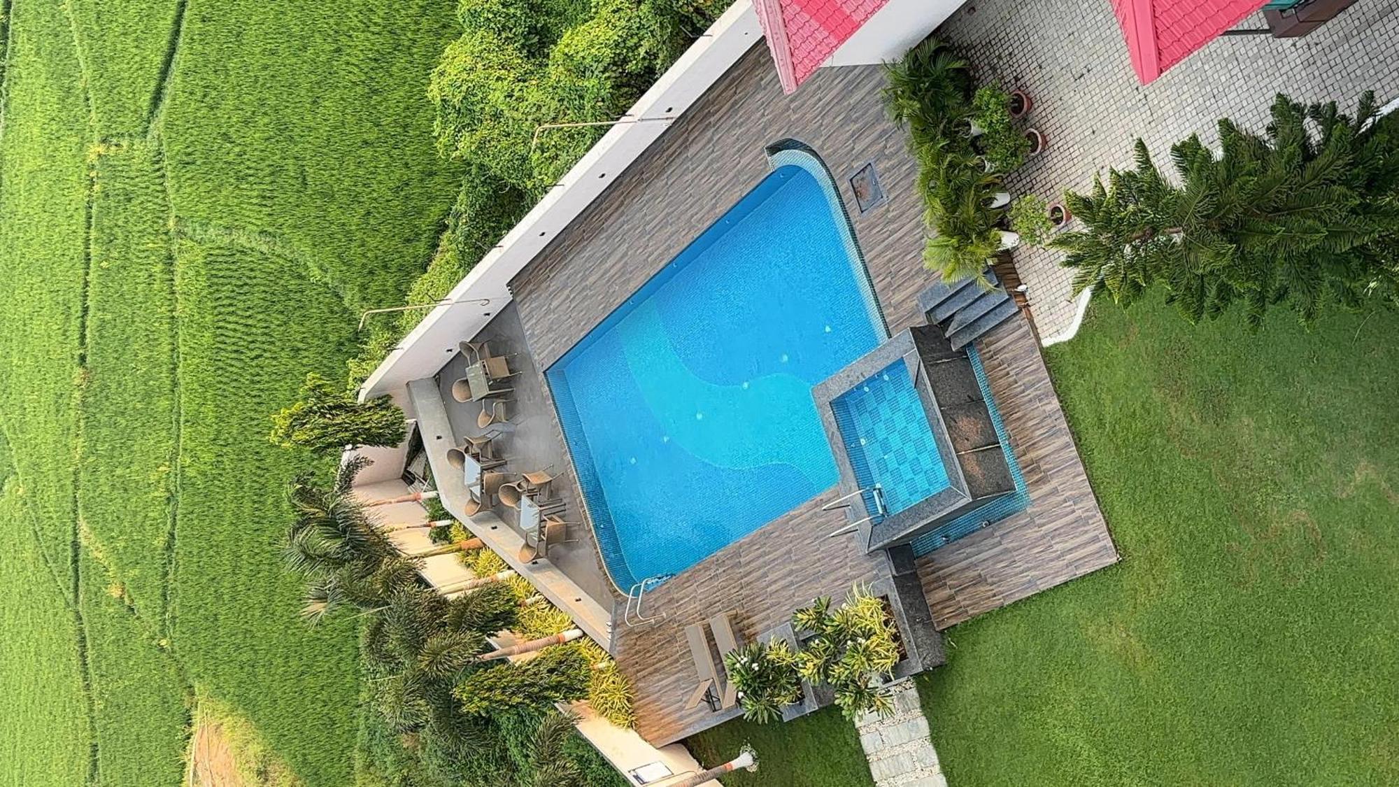Econest Hotel Тарапит Екстериор снимка