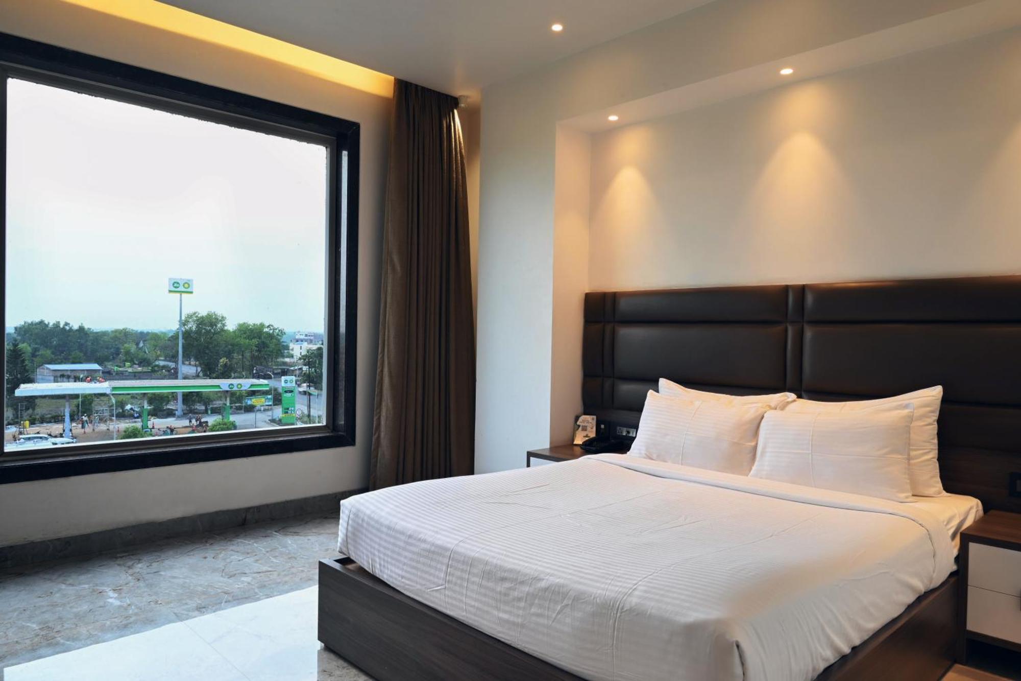 Econest Hotel Тарапит Екстериор снимка